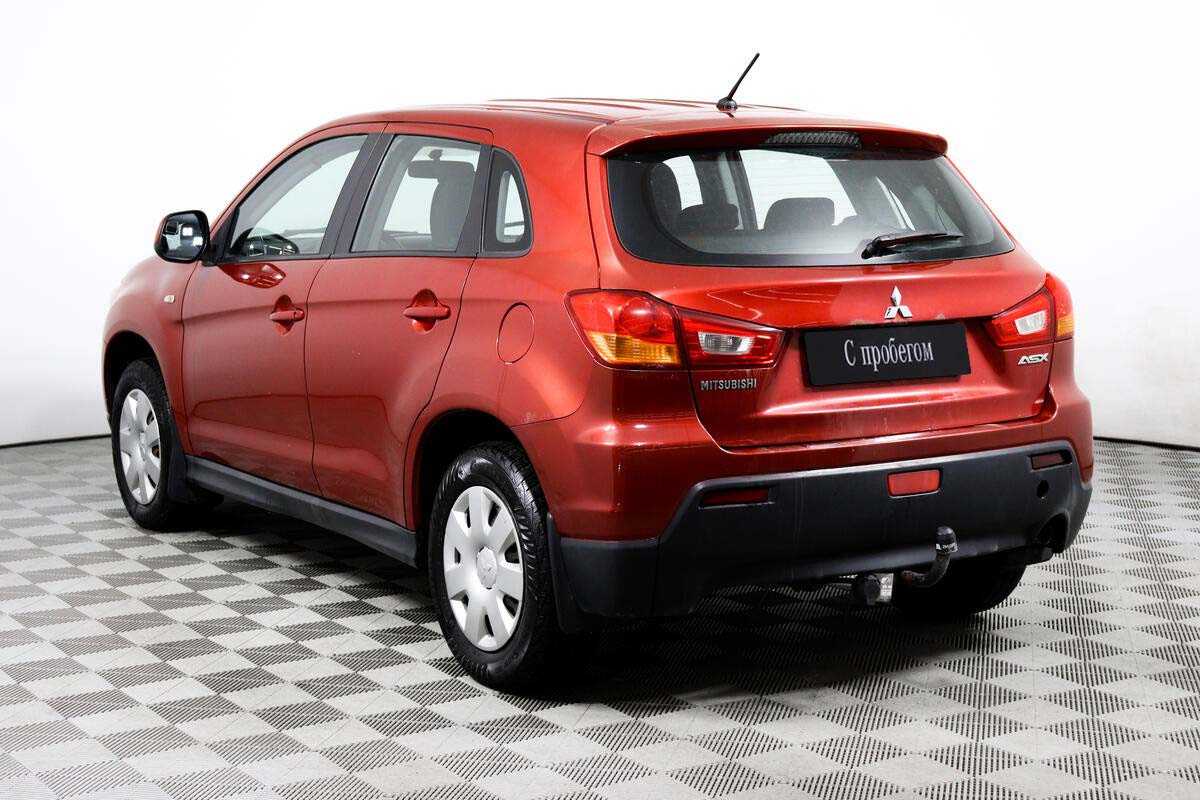 Mitsubishi asx 2010 год